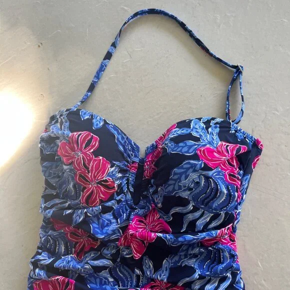 Lilly Pulitzer Farlee One Piece Swimsuit in Low Tide Navy Its Ofishell Size 6 - Picture 6 of 10